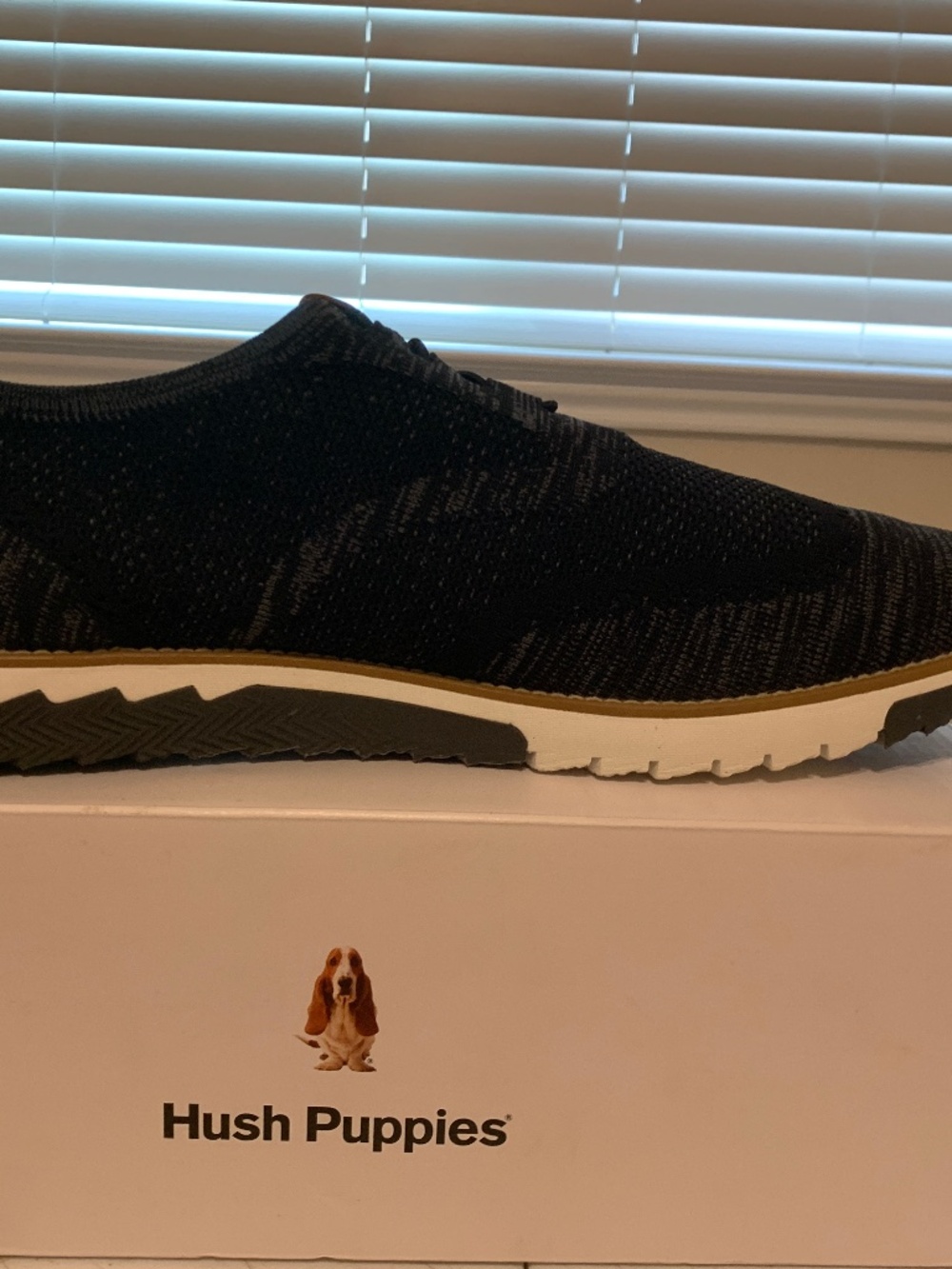 HUSH PUPPIES | Men's Black/Gray Expert Wingtip Knit Oxford Sneakers